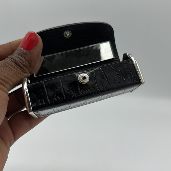 Vintage Lipstick Holder - Picture 5 of 5